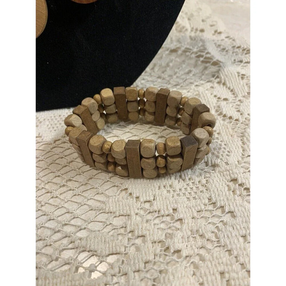 Lot Of Boho Hippie Natural Jewelry 2 Necklaces And 2 Stretchy Bracelets (J132) - Picture 5 of 7